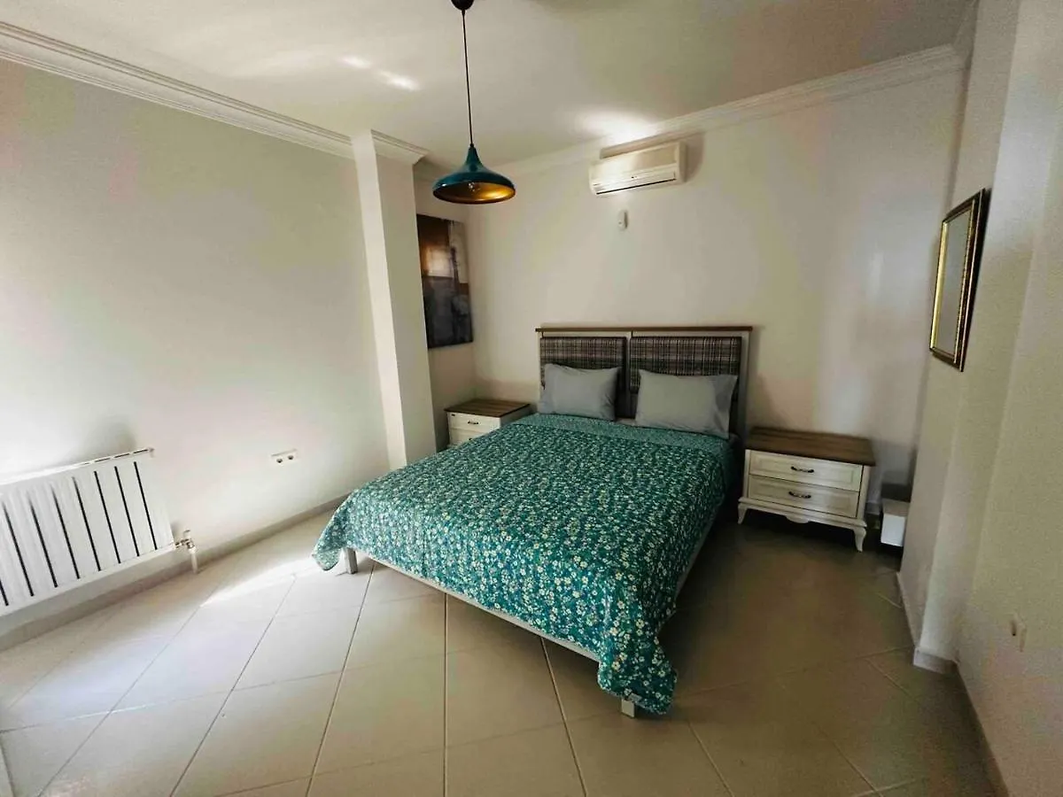 Deniz Manzarali Tas Villa Bodrum
