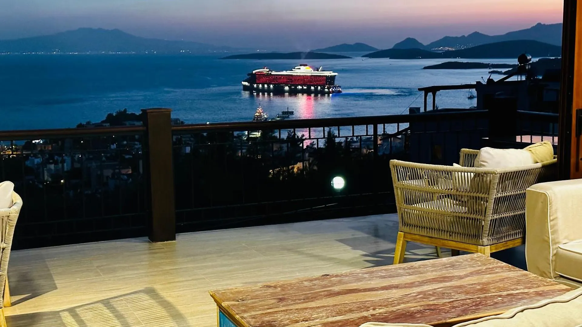Deniz Manzarali Tas Villa Bodrum 0*,  Turkiet